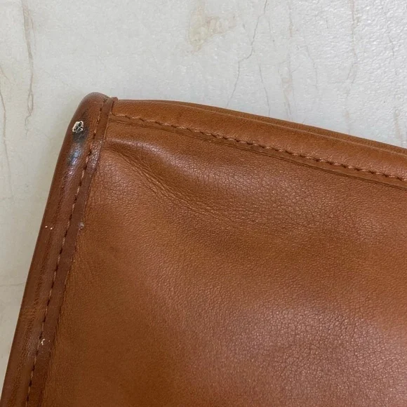 Coach vintage English tan leather chunky case clutch bag